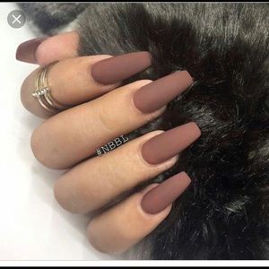 Meet your Posher, Veronica